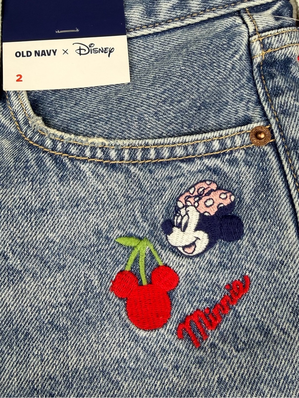 Old Navy x Disney Minnie Mouse High Rise Denim Cutoff Shorts NWT Size 2 - Picture 2 of 11